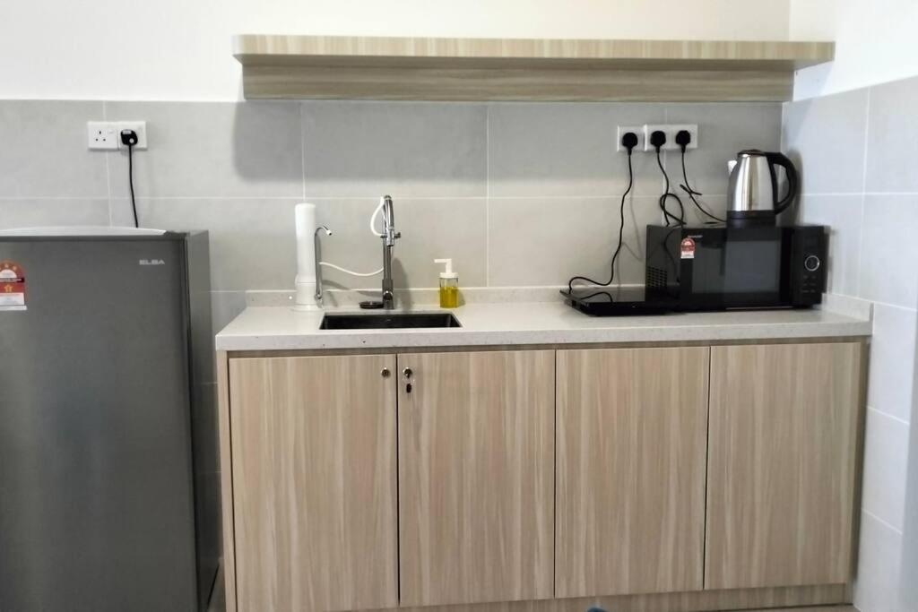 New Cozy Seaview Bali Residences 4pax Near Jonker *